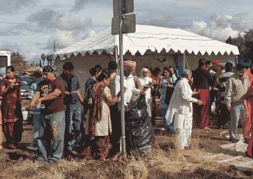 Yuba City Sikh Parade Langar Cort și Diners